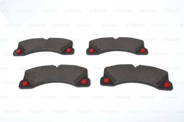 Передние тормозные колодки 0986494206 Bosch