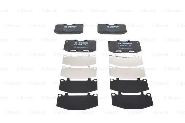 Передние тормозные колодки 0986494398 Bosch