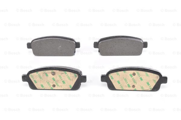 Задние тормозные колодки 0986494435 Bosch
