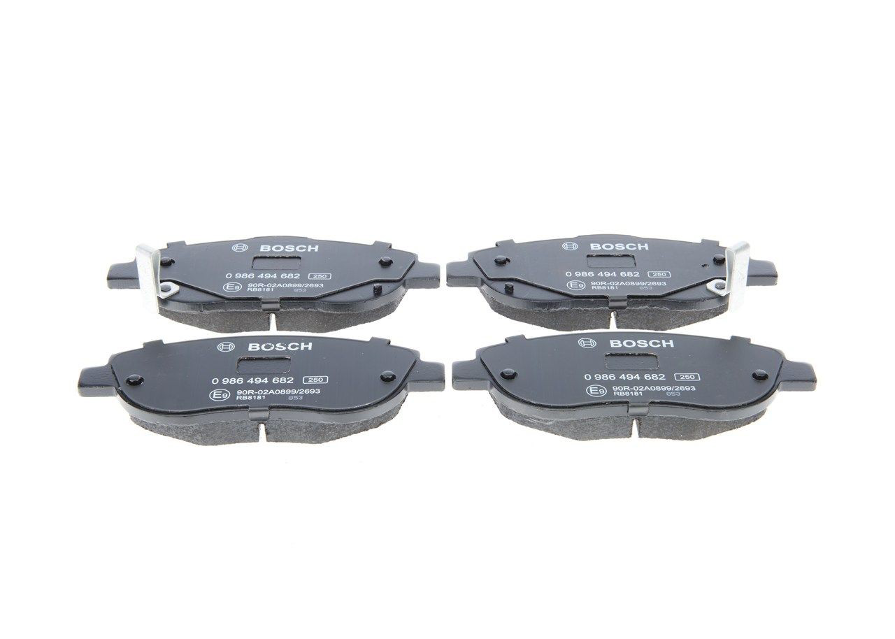 0986494682 Bosch Колодки передние