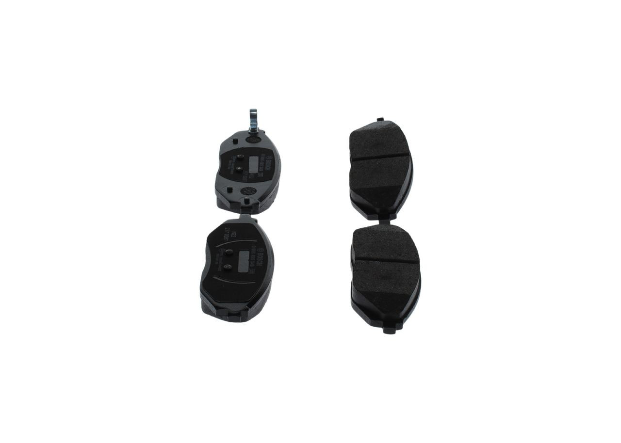 Передние тормозные колодки 0986495349 Bosch