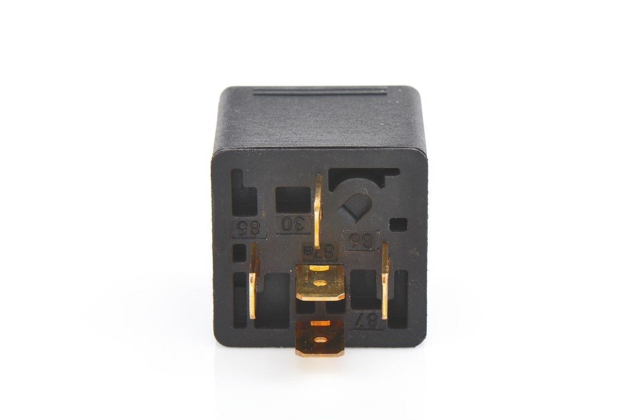  Bosch 0986AH0135 цена, от 2.71 USD