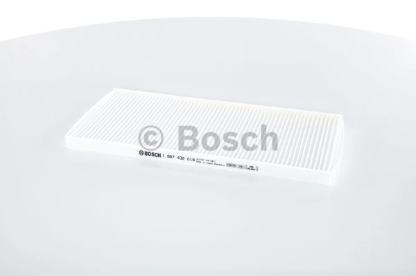 Фильтр салона 1987432019 Bosch