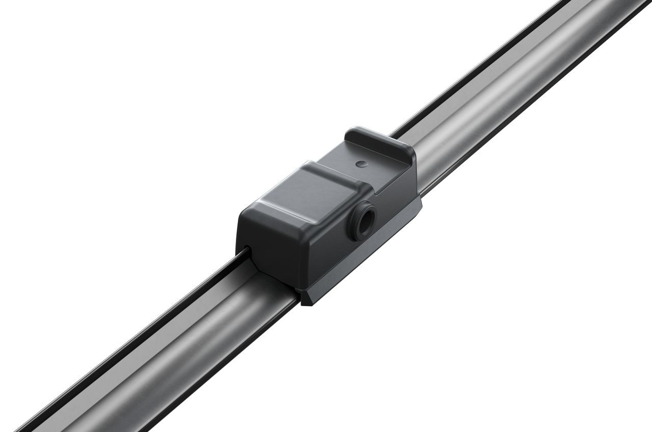 Щетка дворника левая Bosch 3397018960