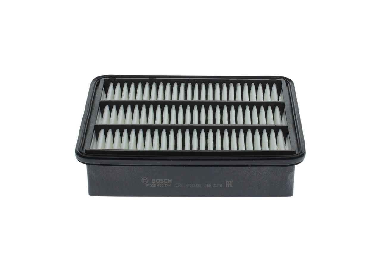 F026400744 Bosch Воздушный фильтр двигателя