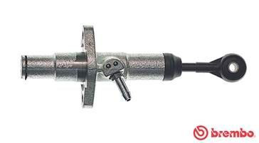 C23033 Brembo Цилиндр сцепления, главный