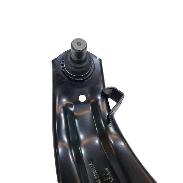 Купить CQ0207R CTR Нижний правый рычаг передней подвески