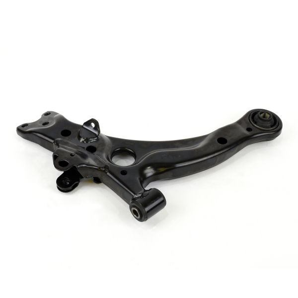 Купить CQ0327R CTR Нижний правый рычаг передней подвески