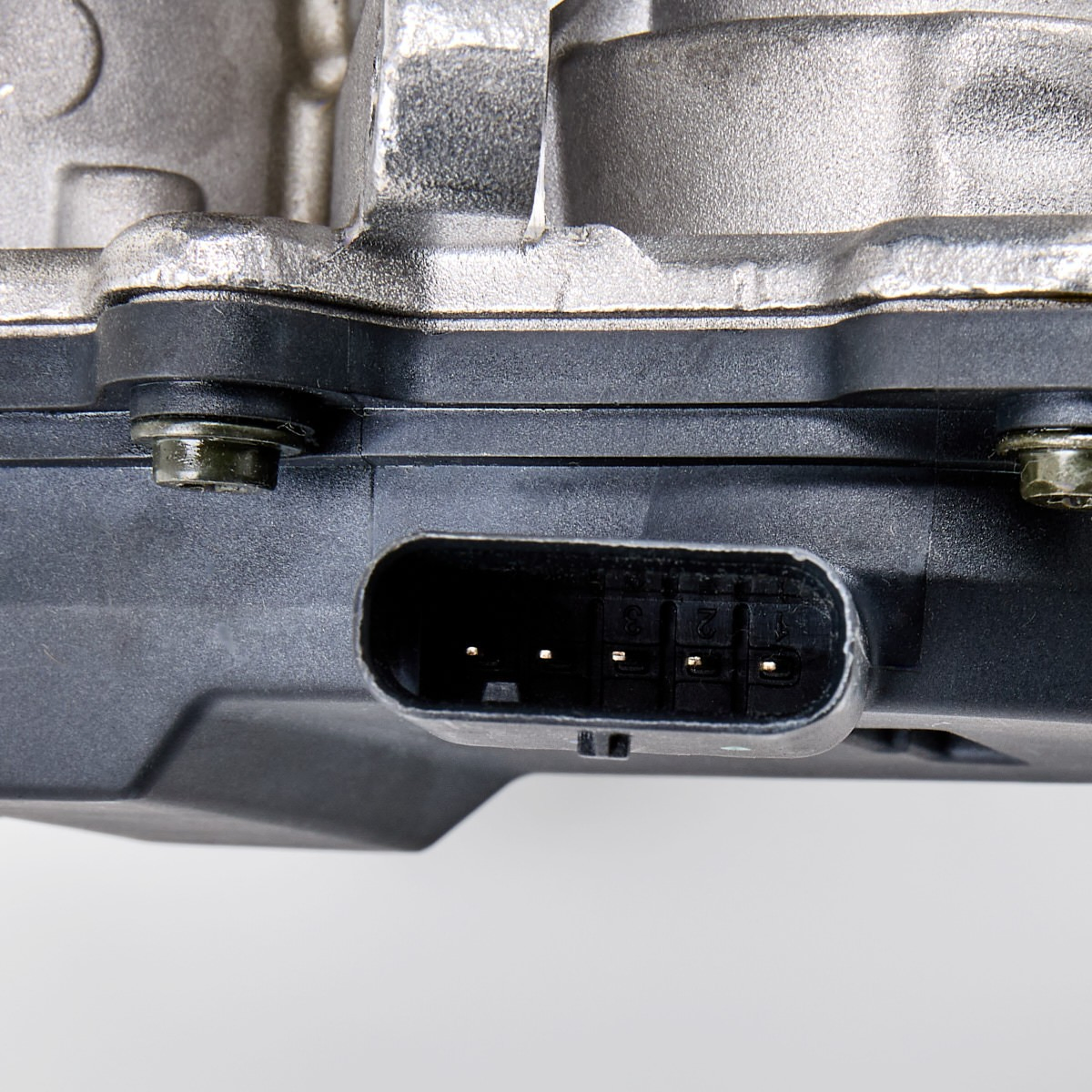 Приборы управления системы рециркуляции Delphi EG1073012B1 цена, от 233.26 USD