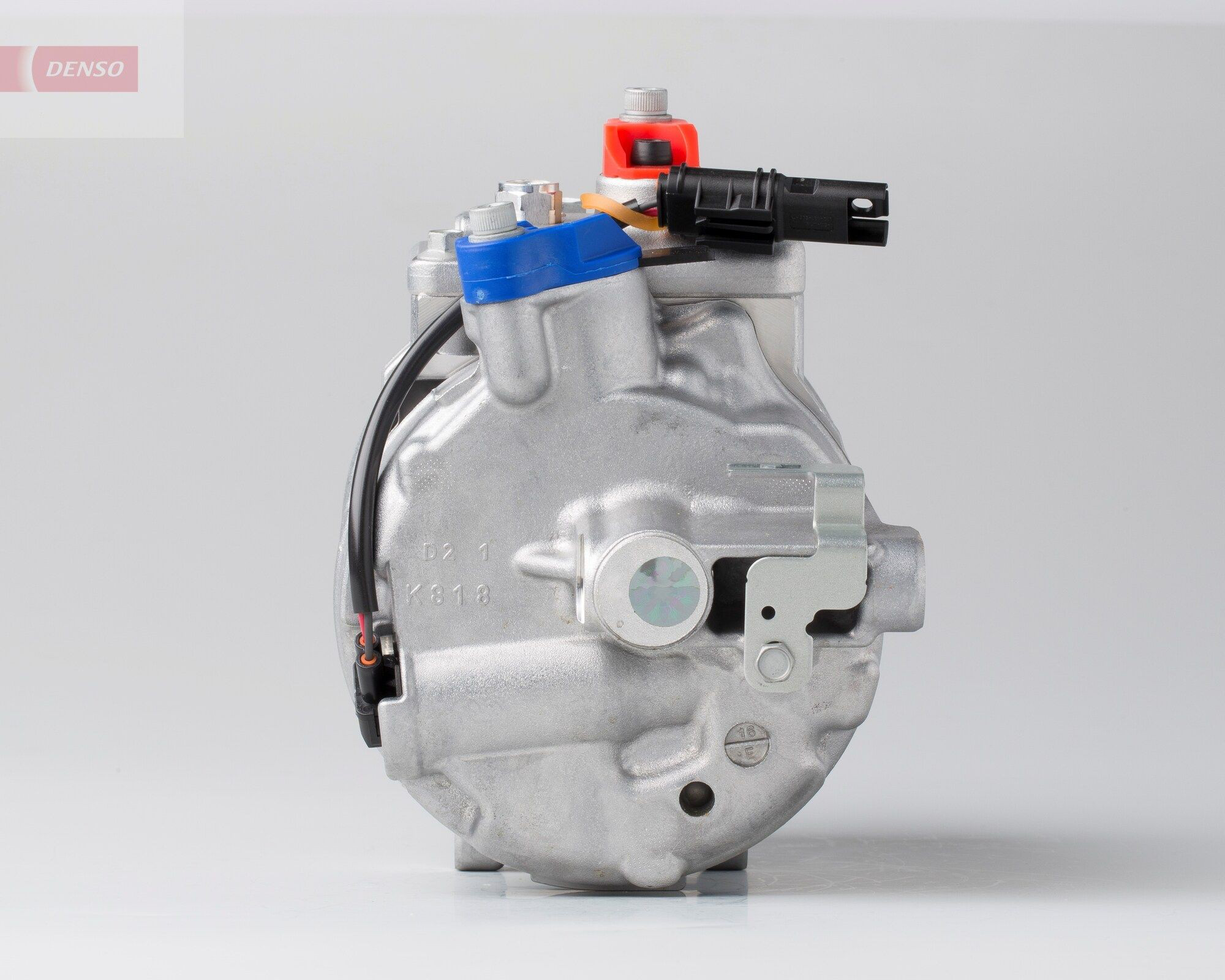Насос кондиционера Denso DCP05090