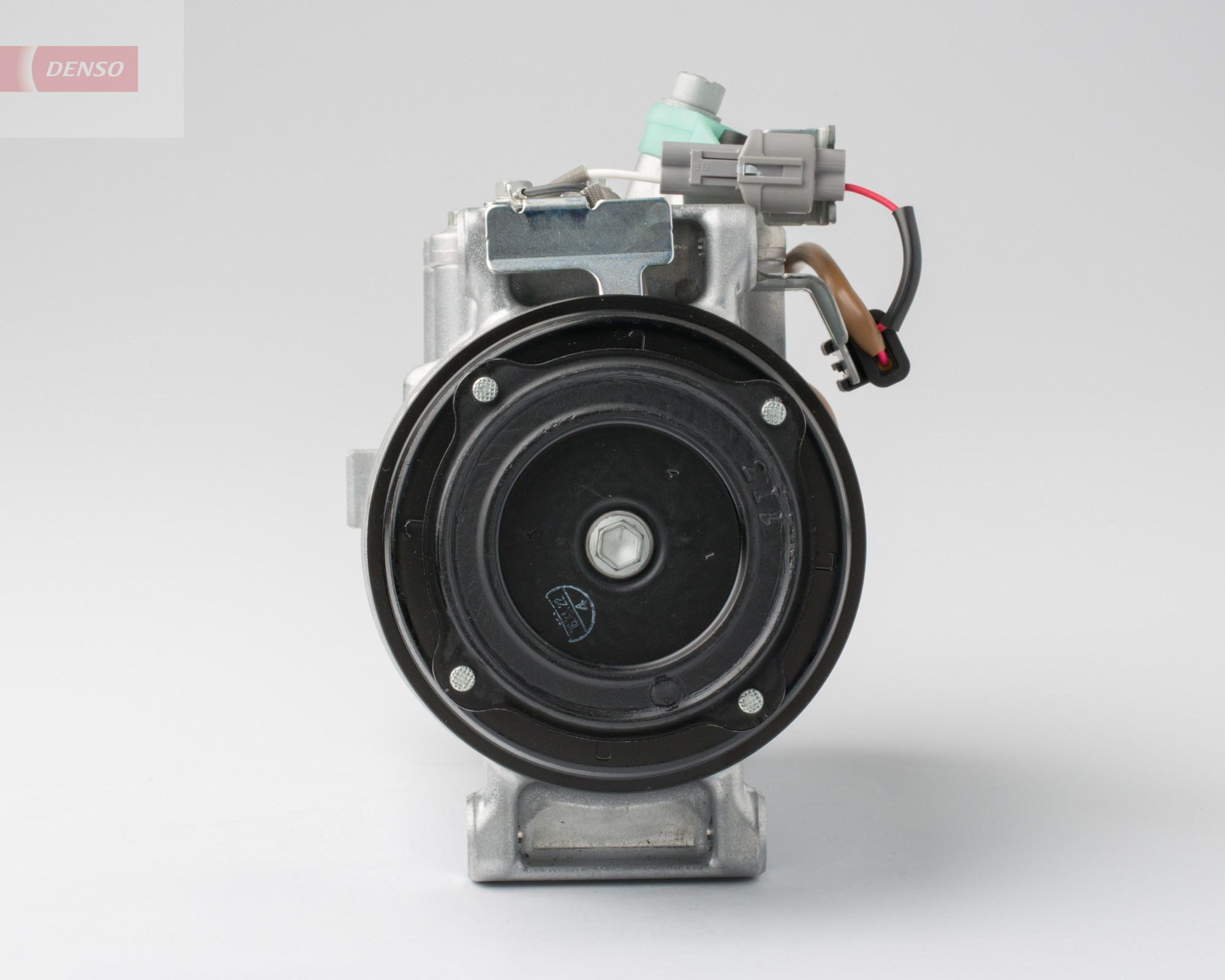 Насос кондиционера Denso DCP17155