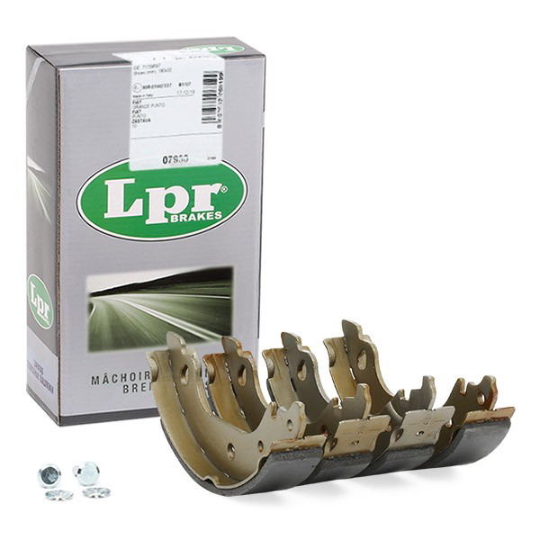 Задние барабанные колодки 07930 LPR