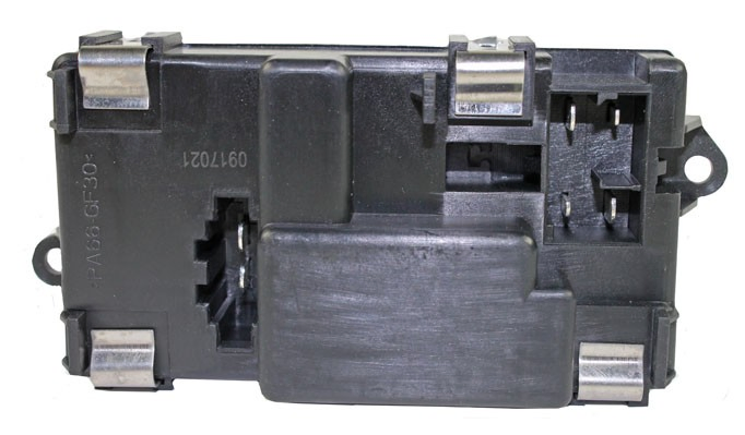 Реле печки на Audi A6 C6 4F2