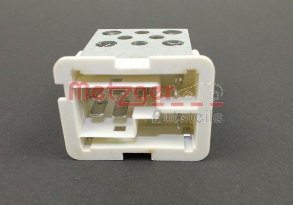Купить Резистор печки Опель Астра H L35