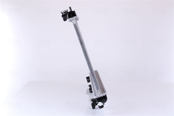 Радиатор охлаждения Nissens 67709