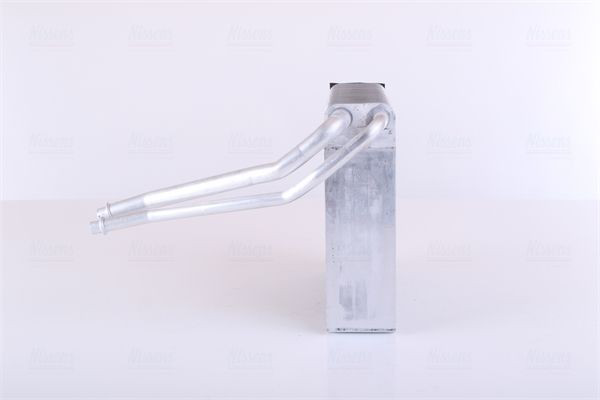 92184 Nissens Радиатор отопителя салона