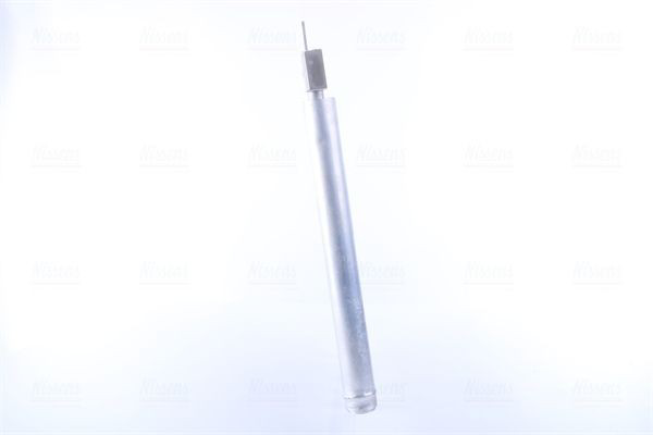 Радиатор охлаждения кондиционера Nissens 940932