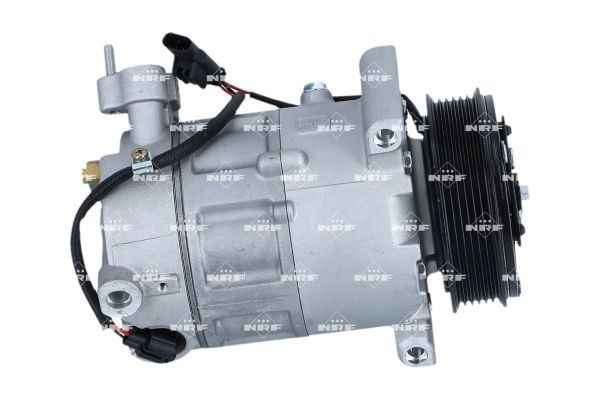 Компрессор хладагента на Land Rover Range Rover IV L405