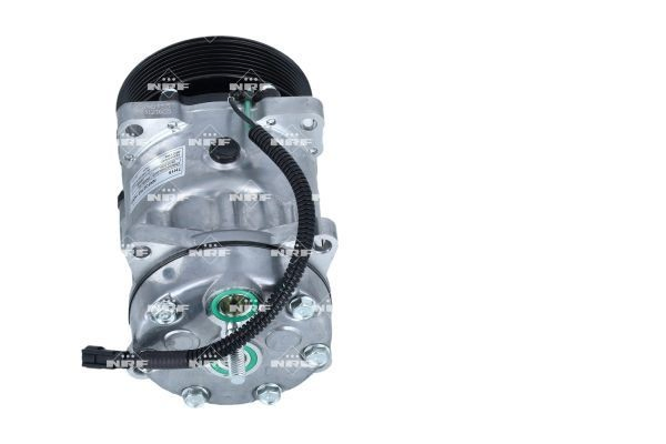  Компрессор кондиционера Mazda 323 