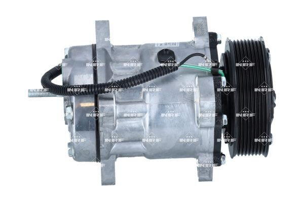  Компрессор кондиционера Mazda 323 