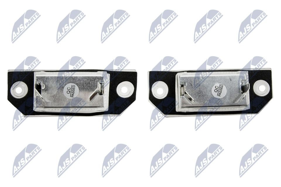  Фонарь подсветки номерного знака Ford Focus 2