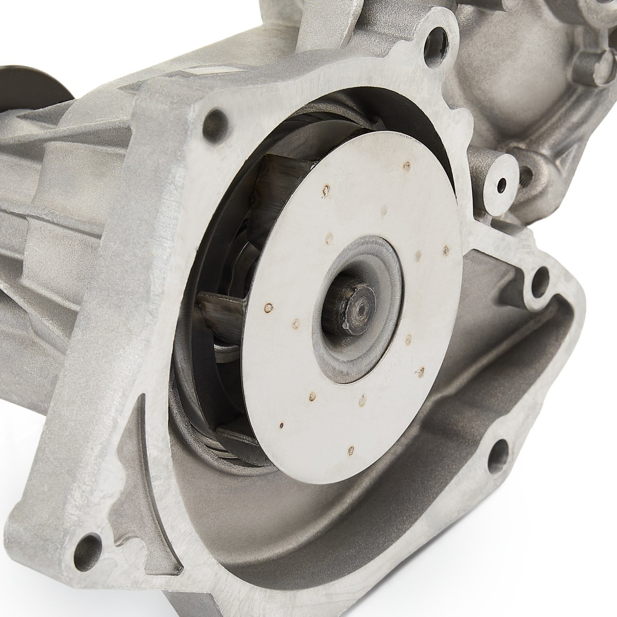 Купить VKPC88829 SKF Насос охлаждения