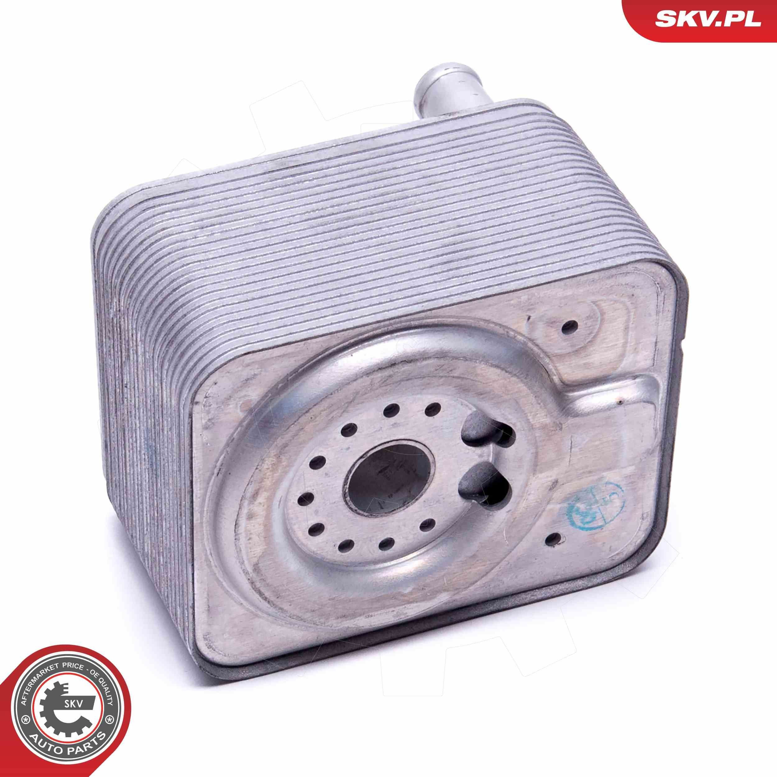 Радиатор масляный холодильник SKV 31SKV208