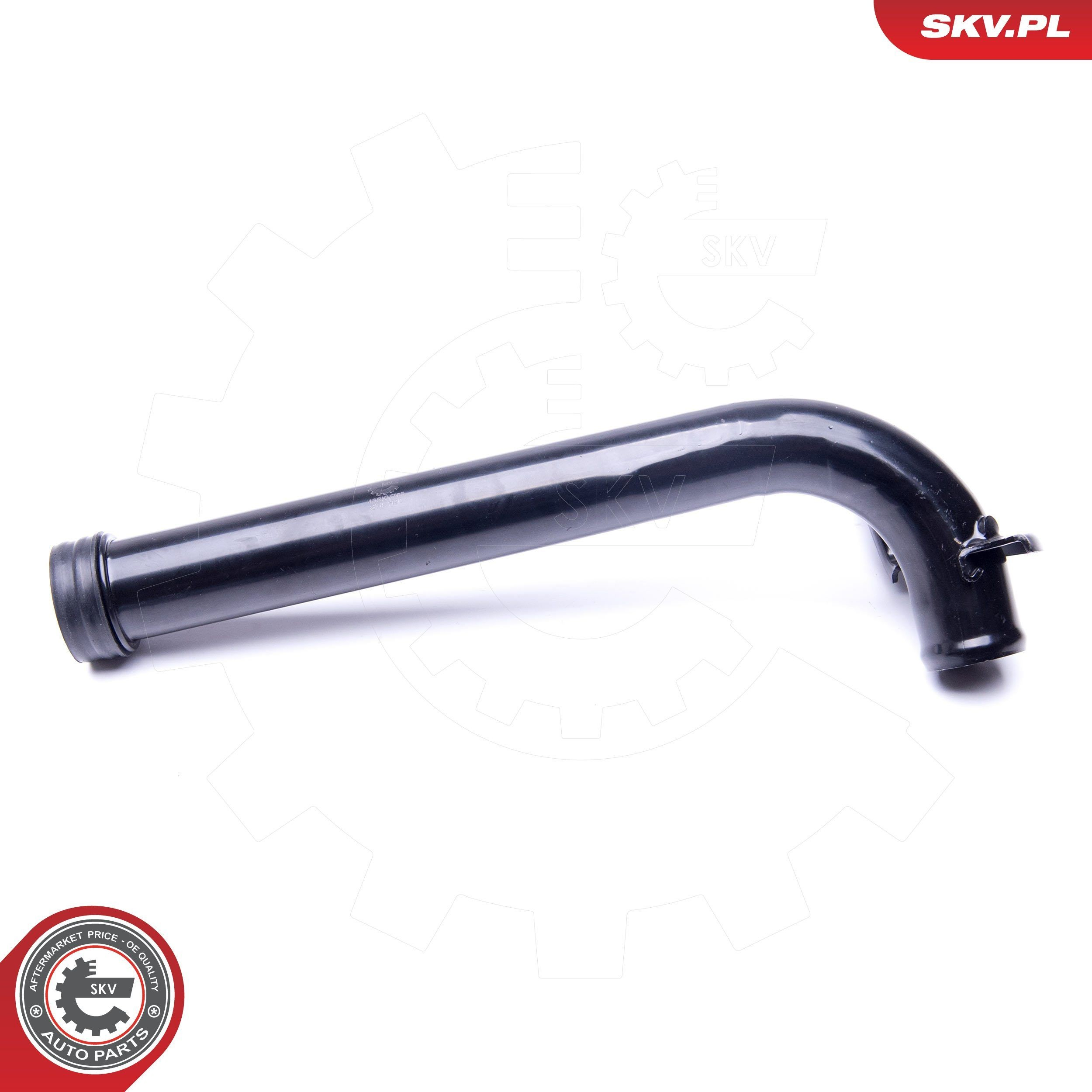 Патрубок системы охлаждения 43SKV765 SKV