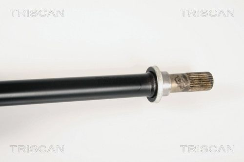  Правая полуось Nissan Primera 