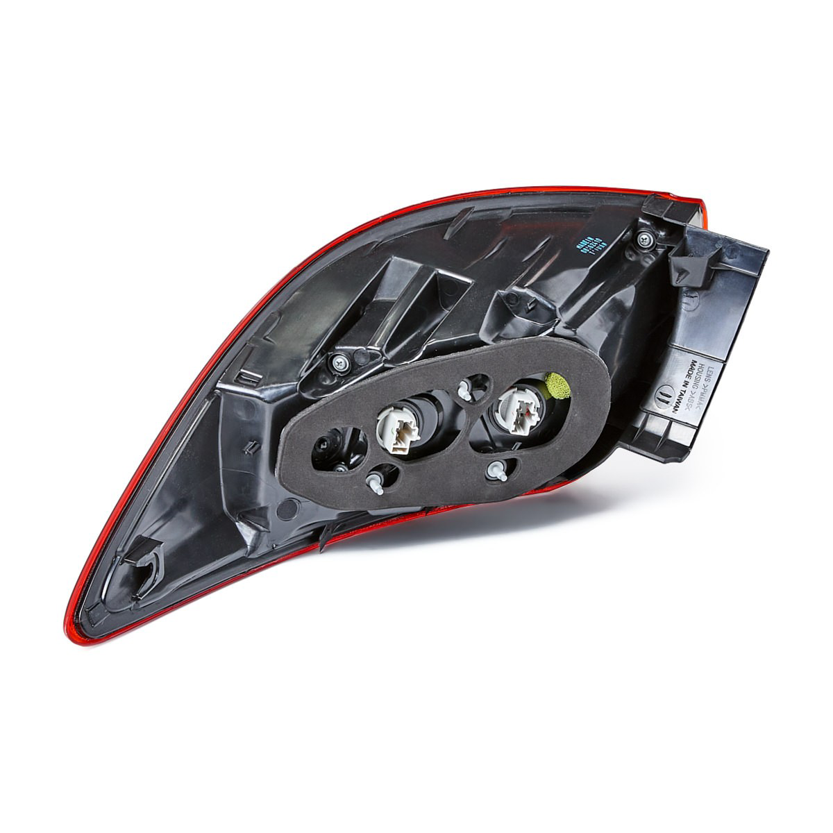 Задняя левая внешняя фара TYC 116470159 цена, от 132.12 USD