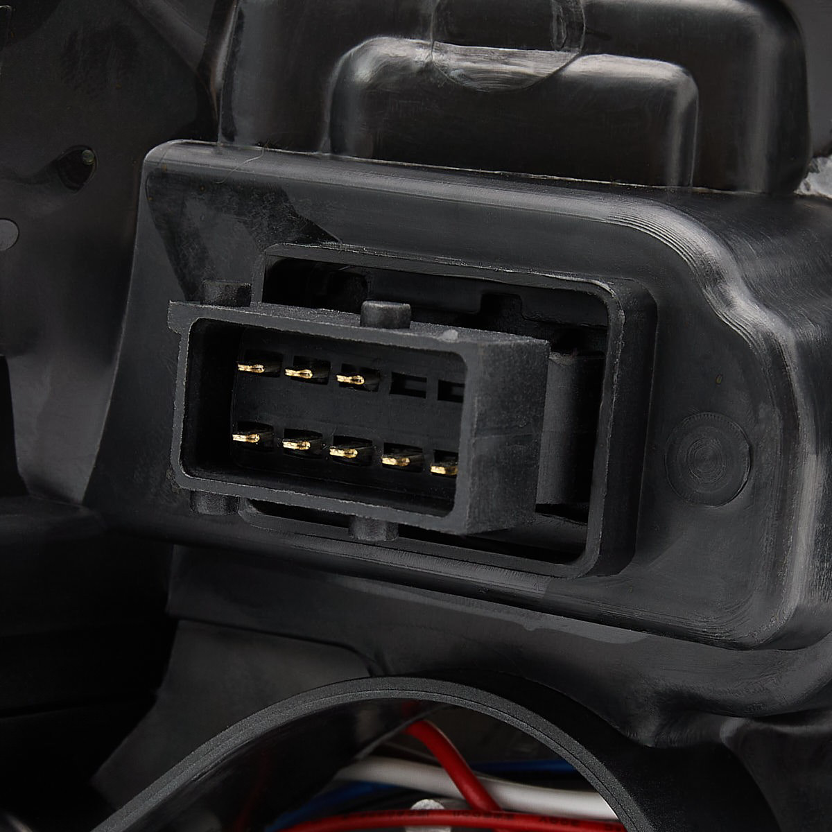 Правая фара FP5202R2T TYC
