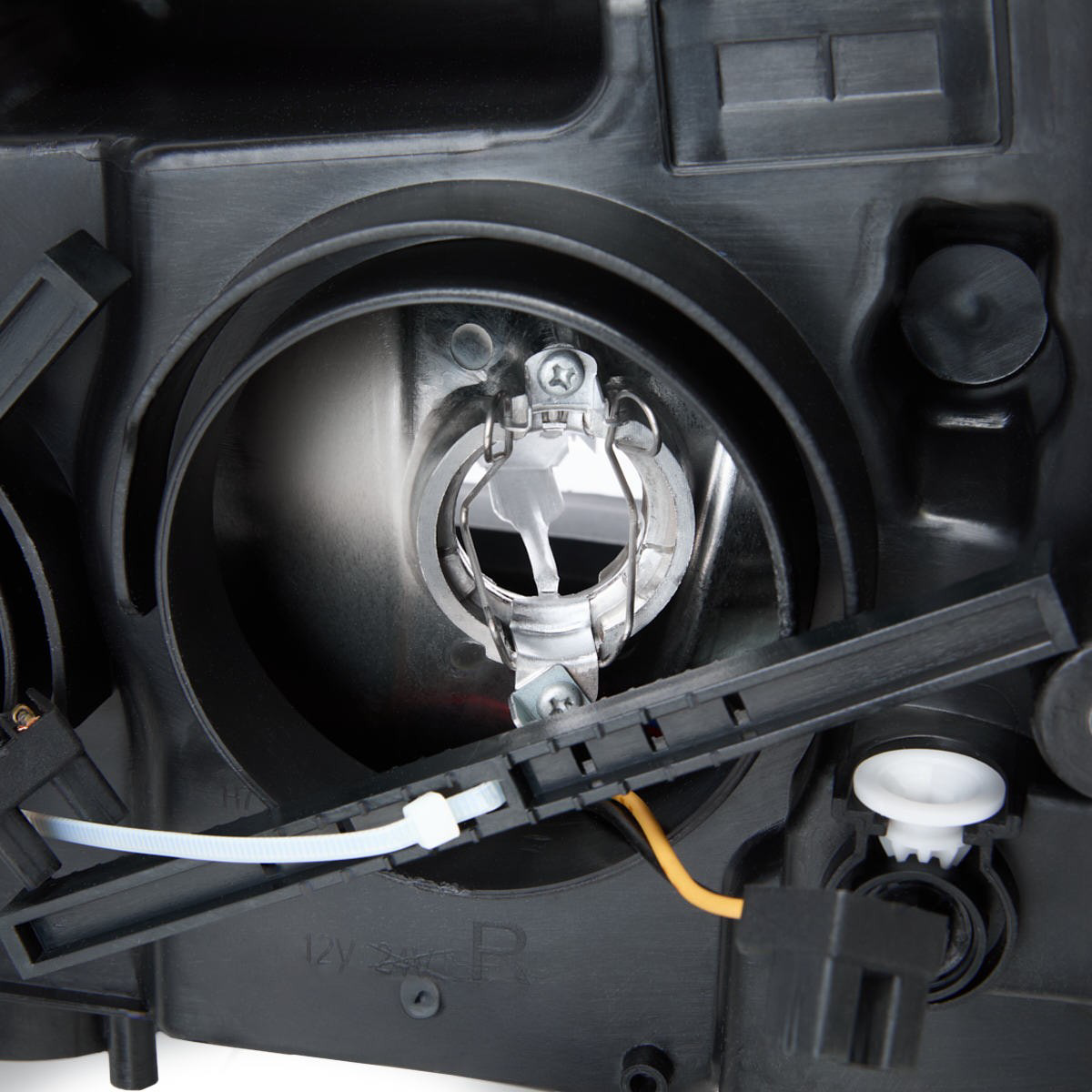 LPP821 Magneti Marelli Фара передняя правая