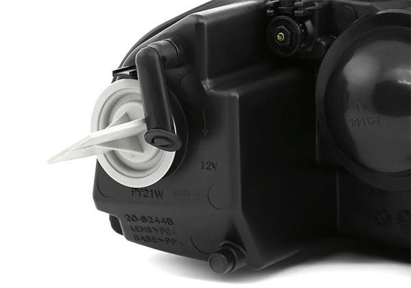 Фара левая TYC 206244052 цена, от 90.35 USD