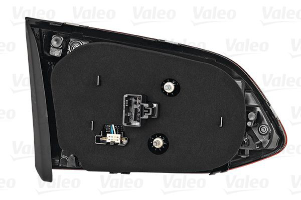 Фонарь задний внутренний правый VALEO 047200