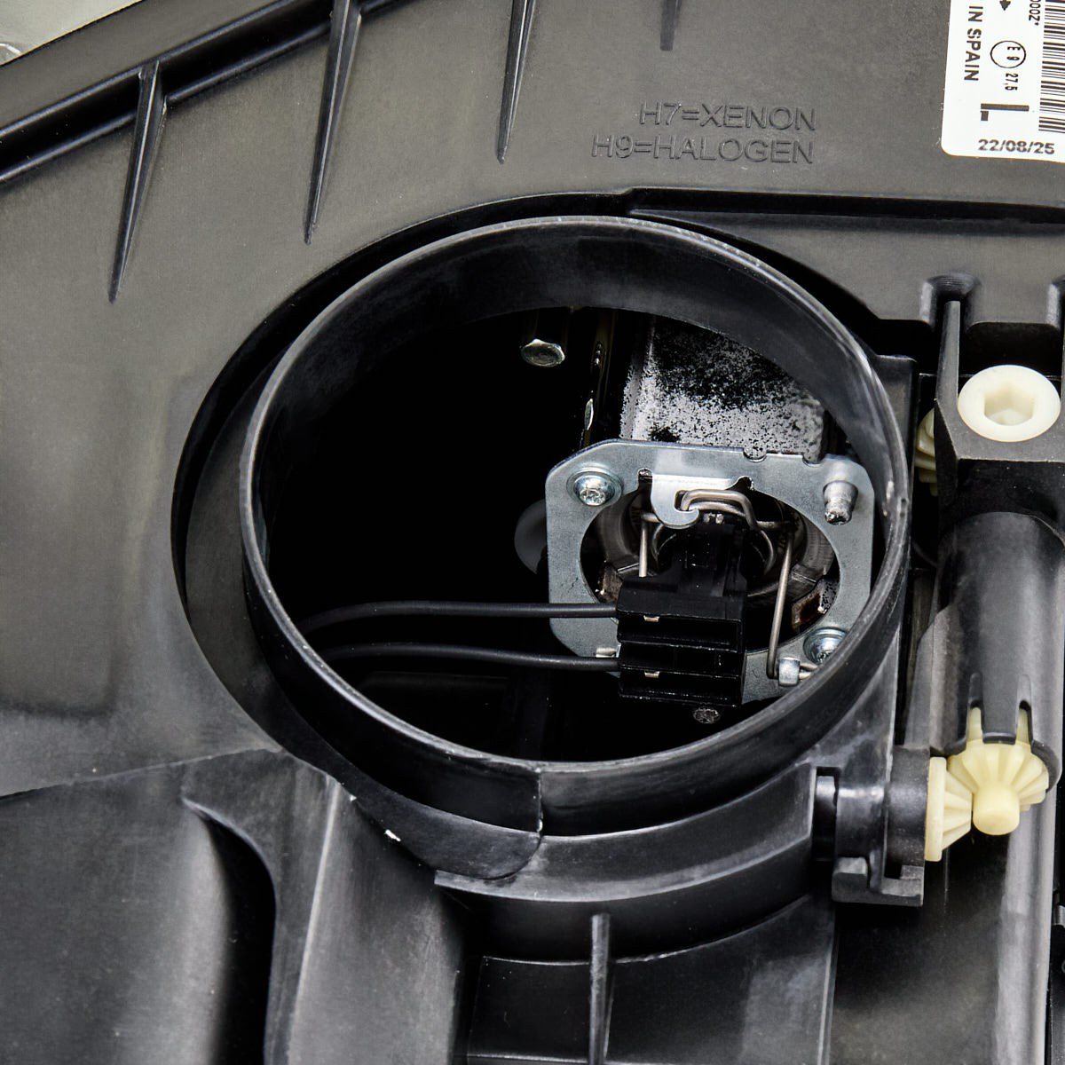 Фара левая VALEO 088397 цена, от 250.46 USD