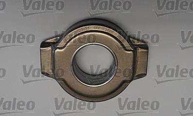Купить 826440 VALEO Комплект сцепления (диск, корзина, подшипник)