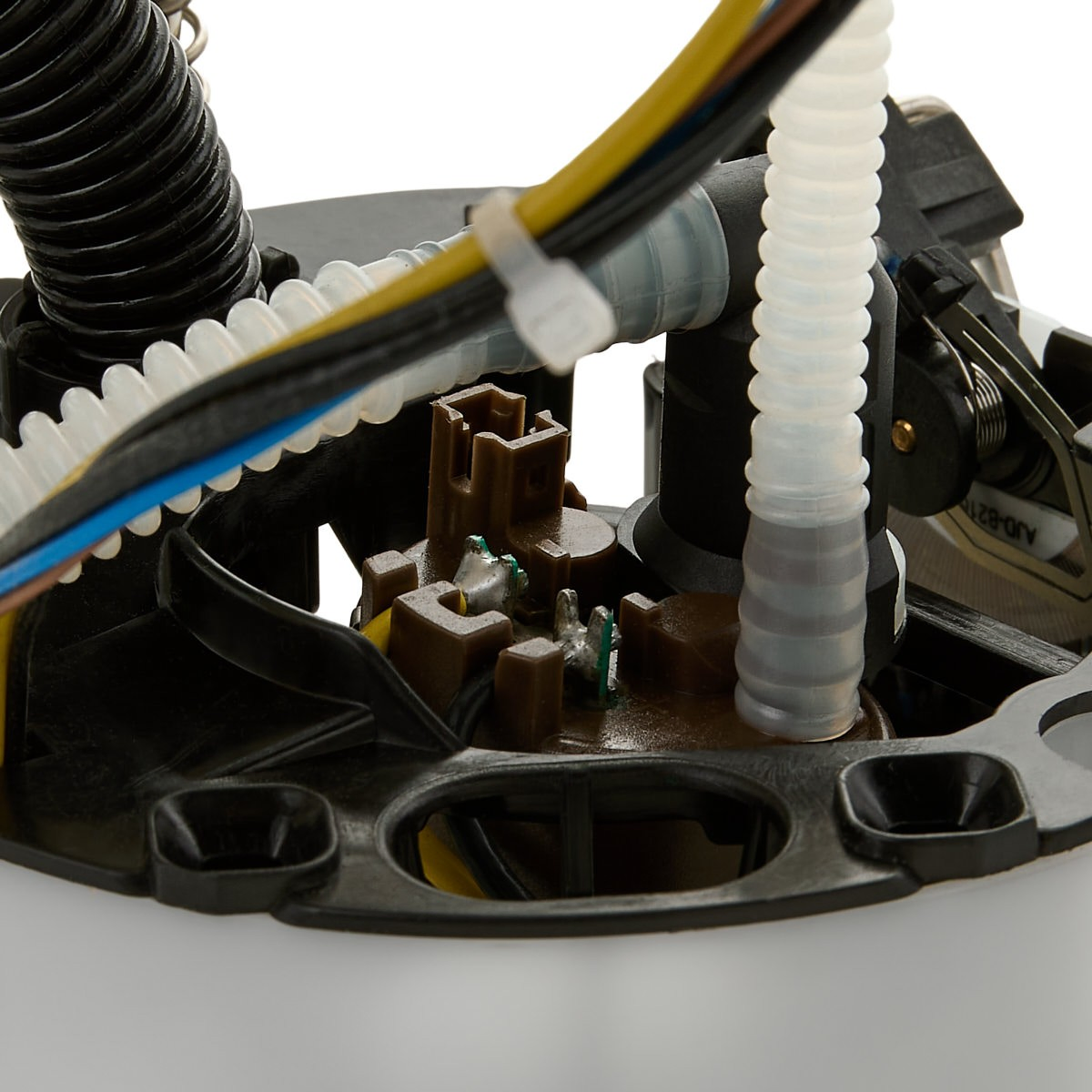 Топливный насос HB Autoelektrik HBE65453529