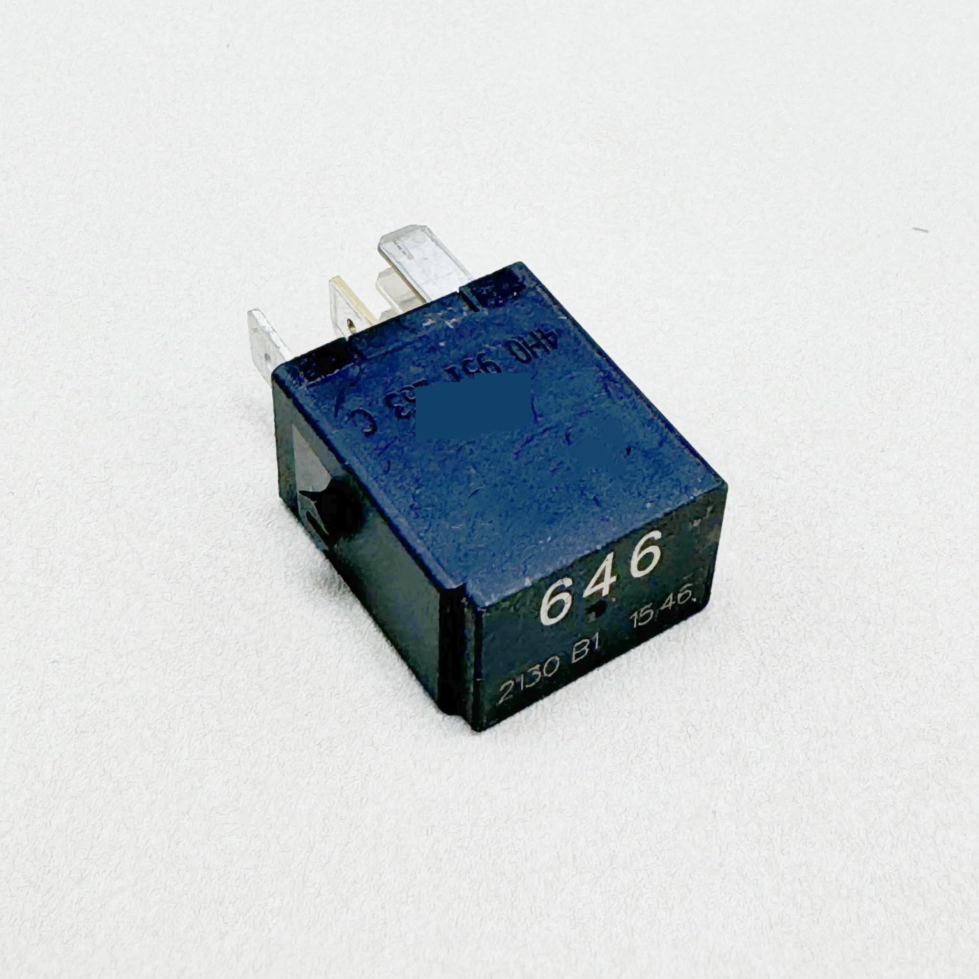 Реле электробензонасоса VAG 4H0951253 цена, от 3.80 USD