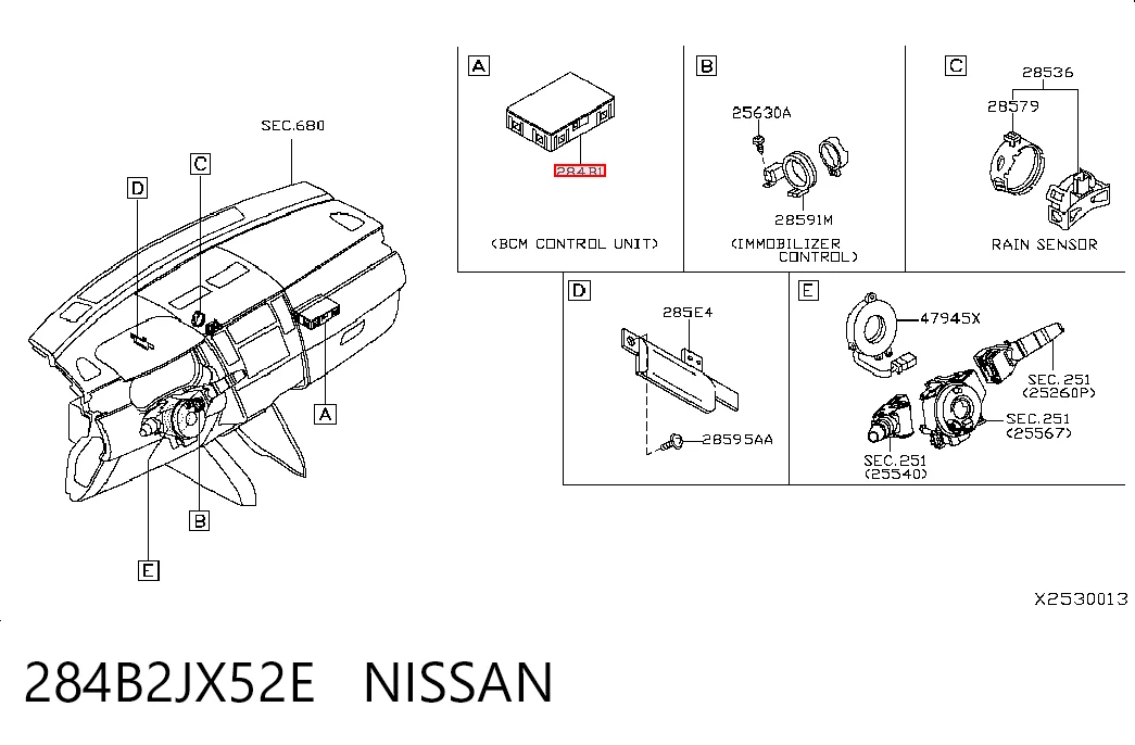 Блок управления систем комфорта на Nissan Tiida  C11X