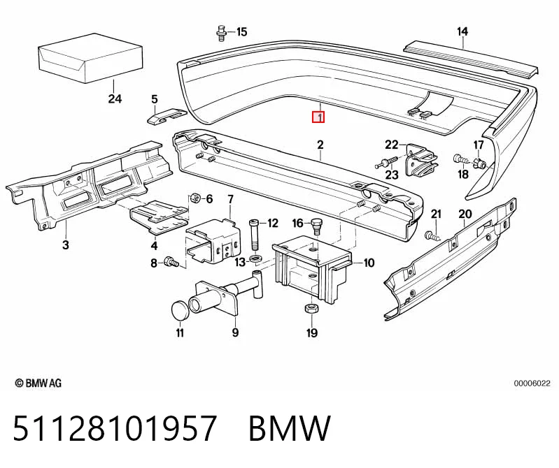 Задний бампер на BMW 7  E32