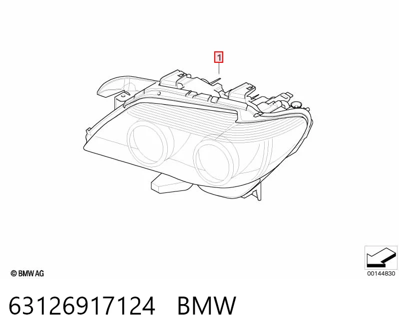  Правая фара BMW 7 