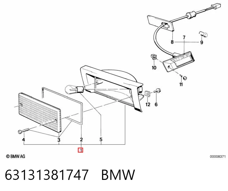 Левый указатель поворота BMW 3 седан (E30) (1982 - 1992) цена, от 14.91 USD