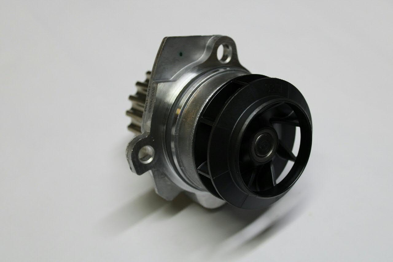 Купить 03L121011Q VAG Насос охлаждения