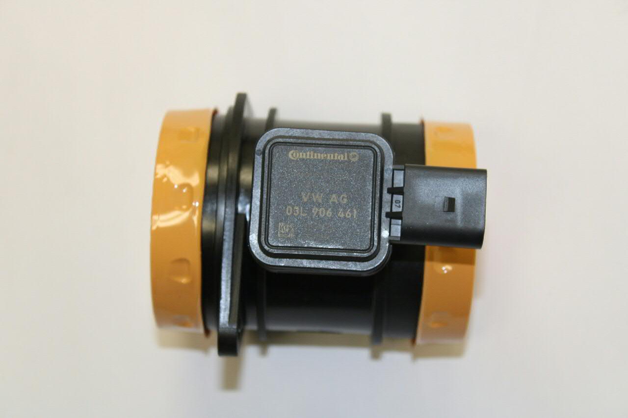03L906461 VAG Датчик расхода воздуха