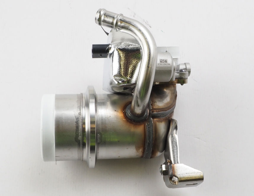 04L131512BQ VAG Радиатор системы EGR