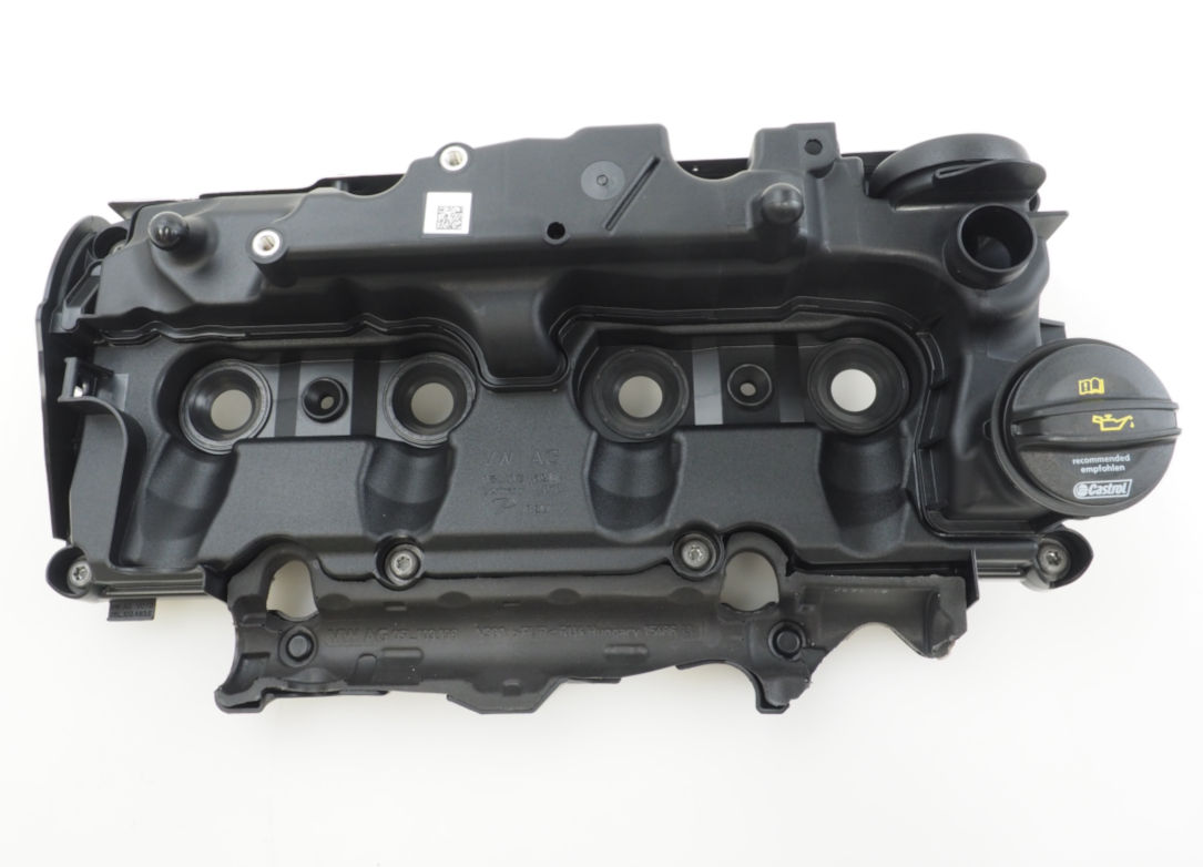 05L103469E VAG Крышка двигателя