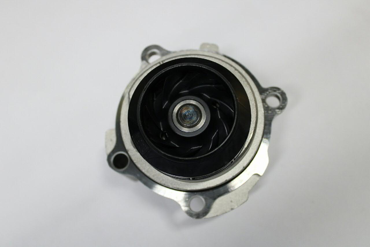 Помпа 06B121011Q VAG