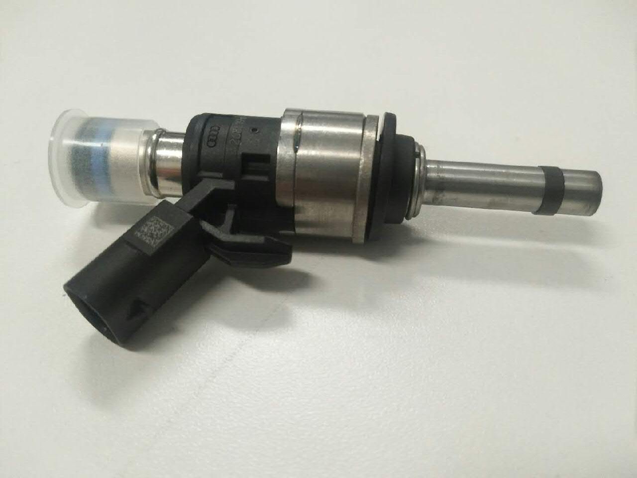  Топливные форсунки Volkswagen Golf 8