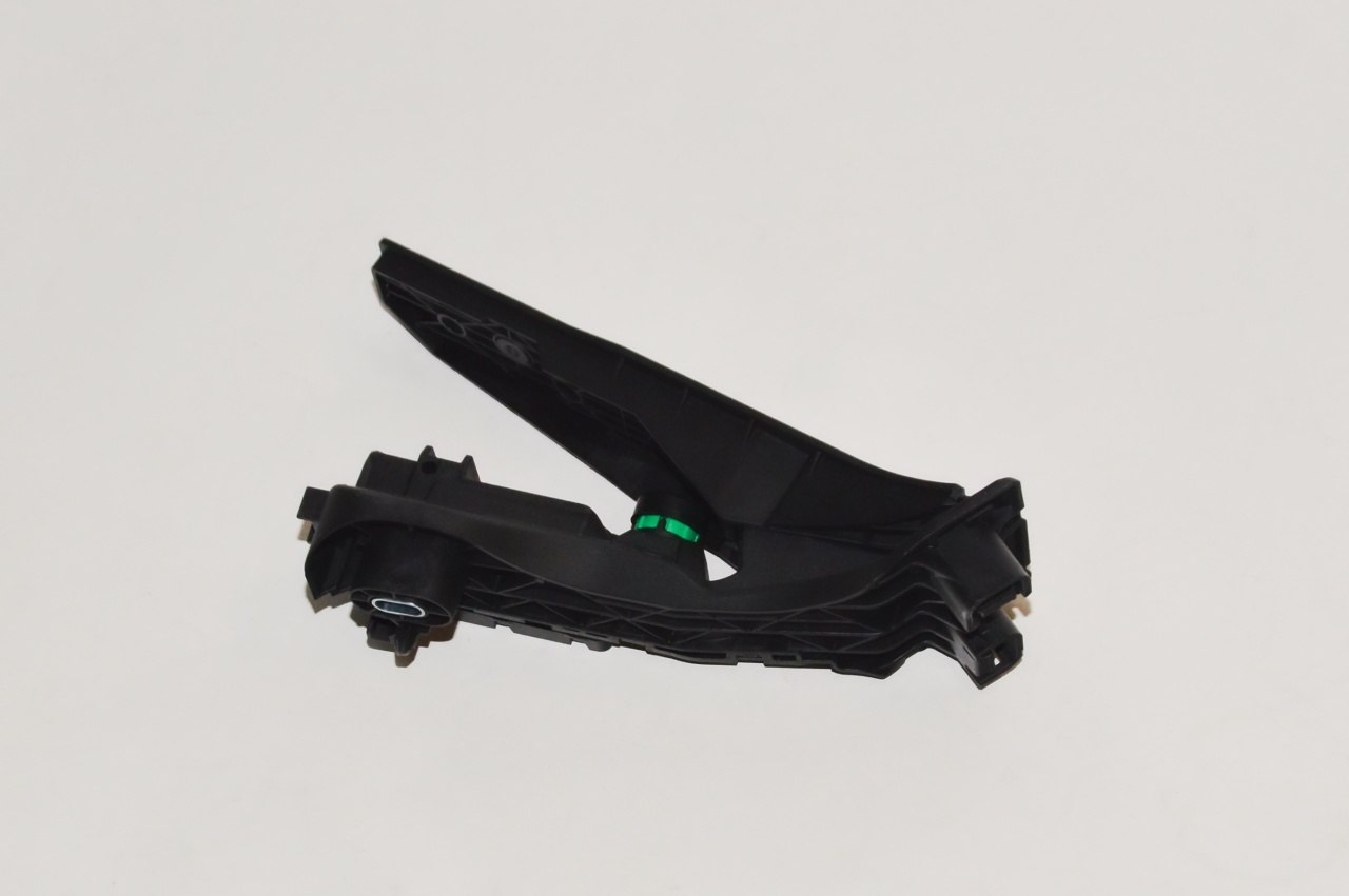 Педаль газа (акселератора) Volkswagen Passat B7 седан (362) (2010 - 2016) цена, от 11.69 USD