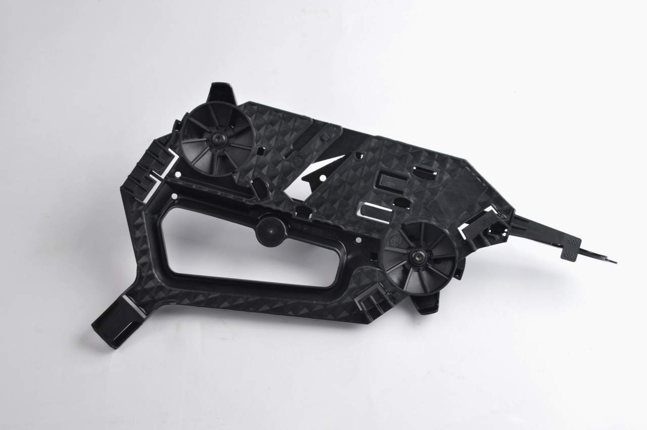 Кронштейн (адаптер) крепления фары передней левой KSP KSP00597 цена, от 7.06 USD
